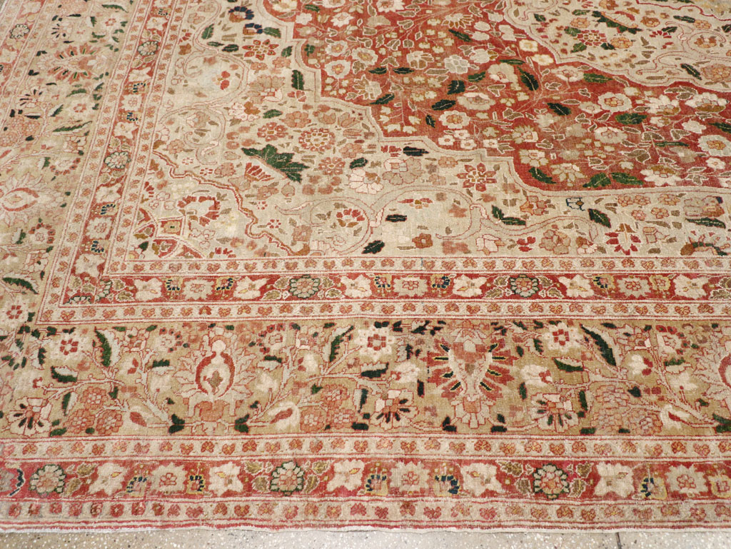 Antique Persian Tabriz Carpet, No.16633 - Gss