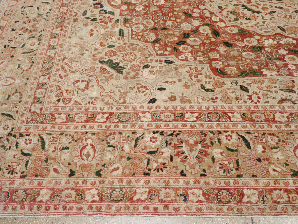 Antique Persian Tabriz Carpet, No.16633 - Gss