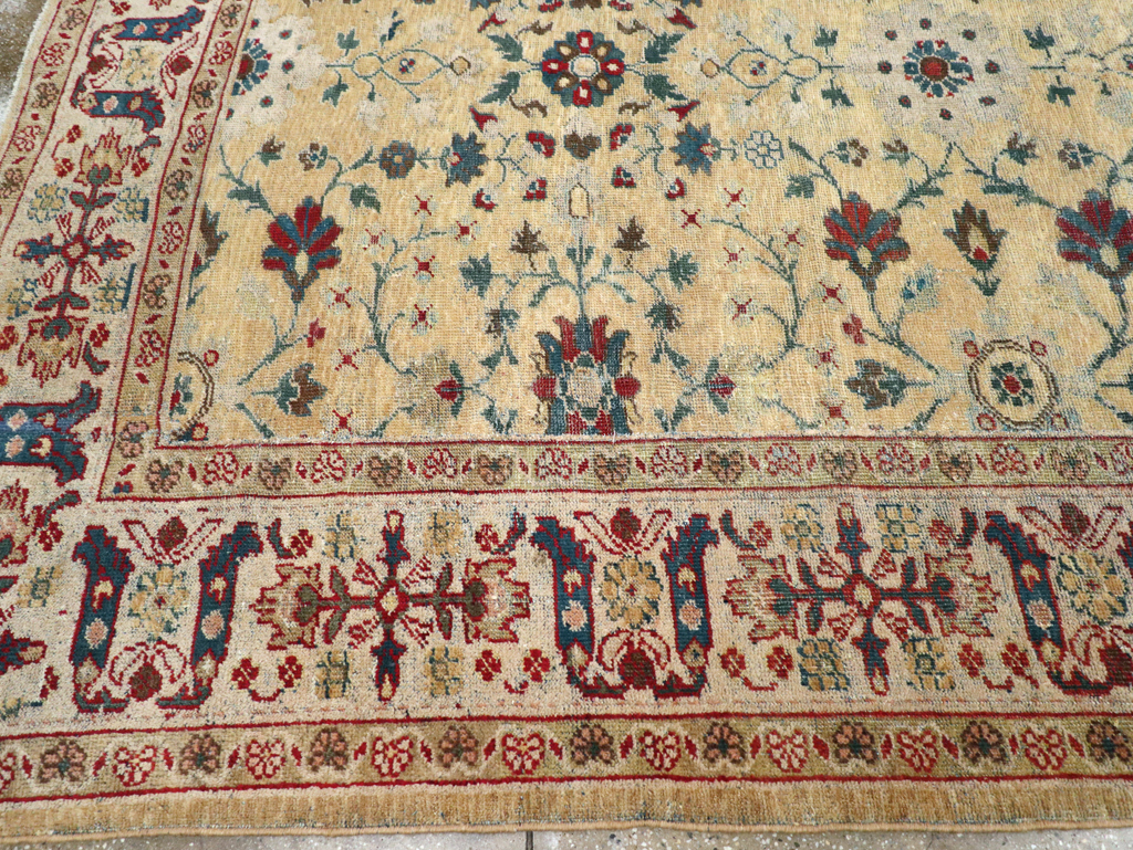 Antique Persian Mahal Carpet, No.16640 - Gss