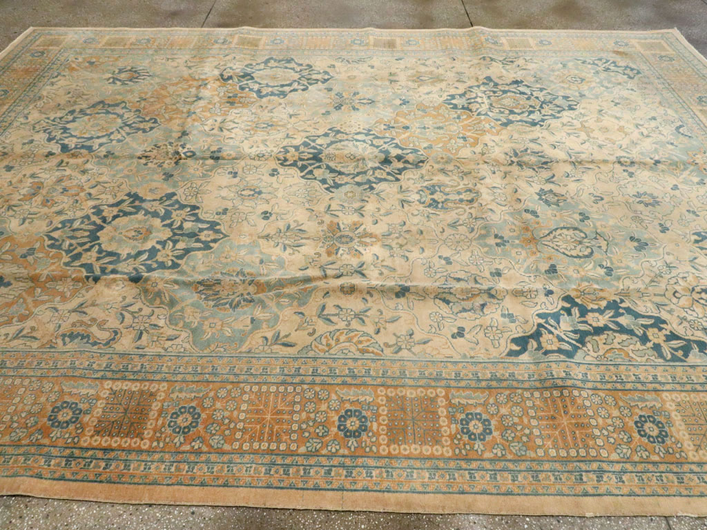 Antique Persian Tabriz Carpet, No.16670 - Gss