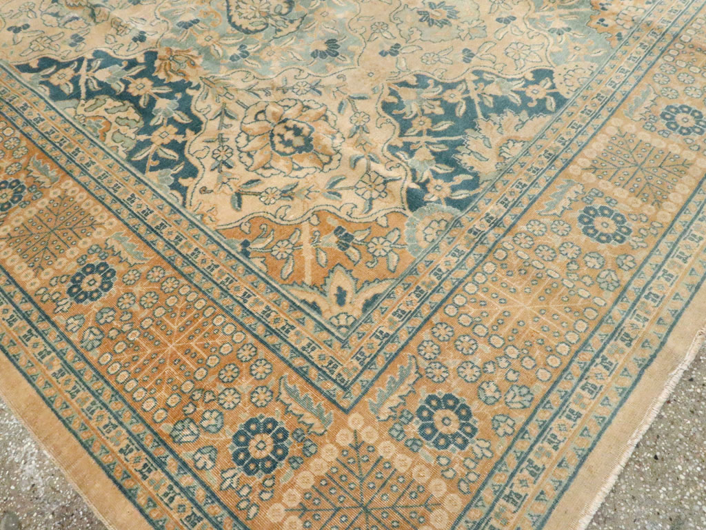 Antique Persian Tabriz Carpet, No.16670 - Gss