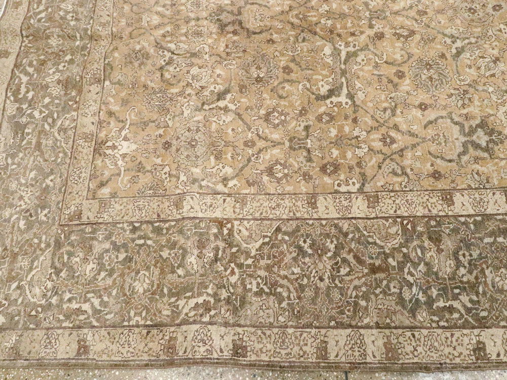 Antique Persian Tabriz Carpet, No.16671 - Gss