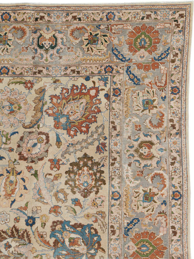 Antique Persian Tabriz Carpet, No.16672 - Gss