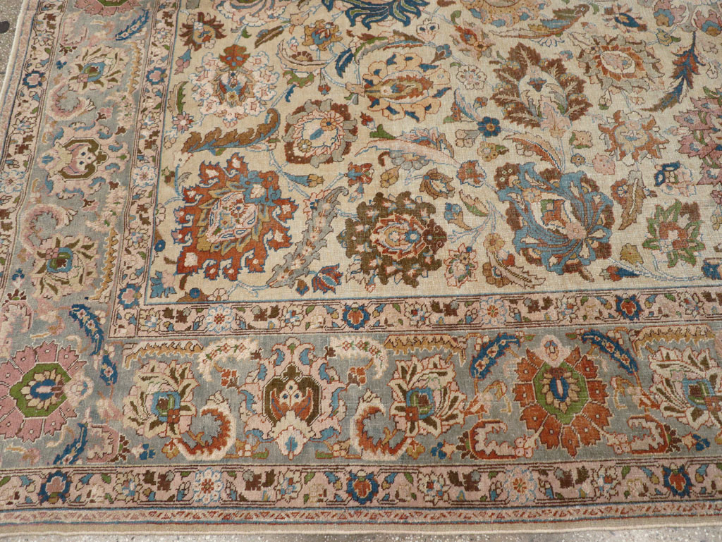 Antique Persian Tabriz Carpet, No.16672 - Gss