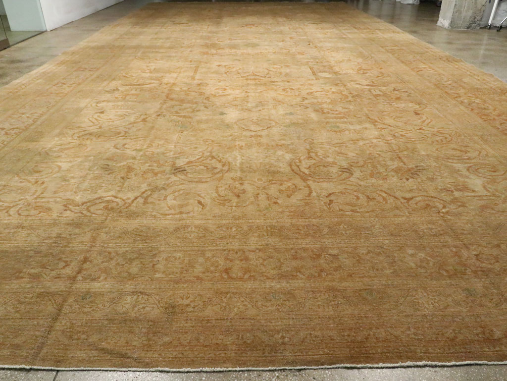 Antique Persian Mashad Carpet, No.16734 - Gss