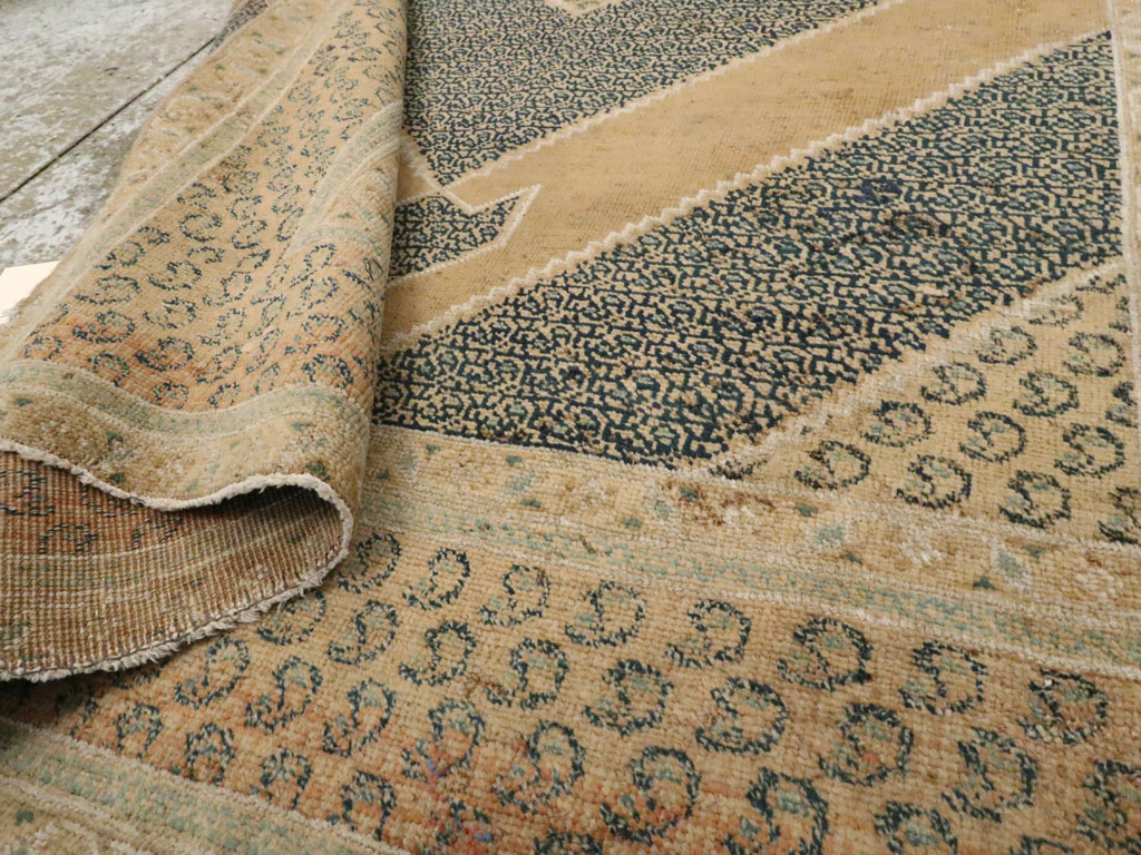 Vintage Persian Tabriz Rug, No.16800 - Gss