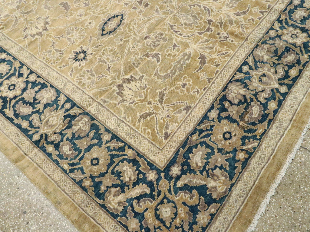 Antique Persian Mahal Carpet, No.16803 - Gss