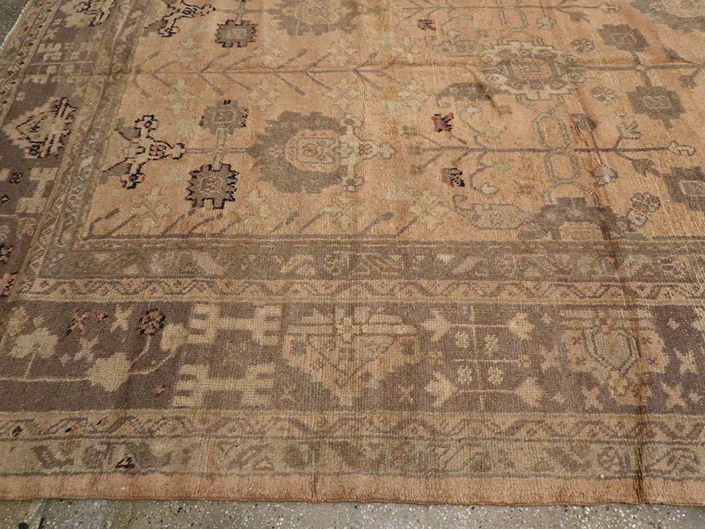 Antique Turkish Oushak Carpet, No.16804 - Gss