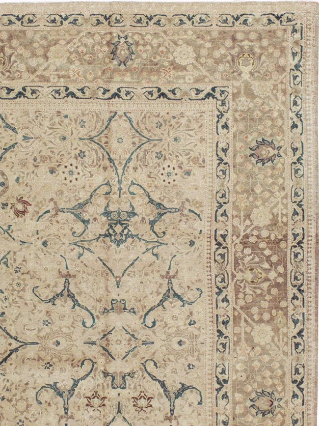 Antique Persian Tabriz Carpet, No.16805 - Gss