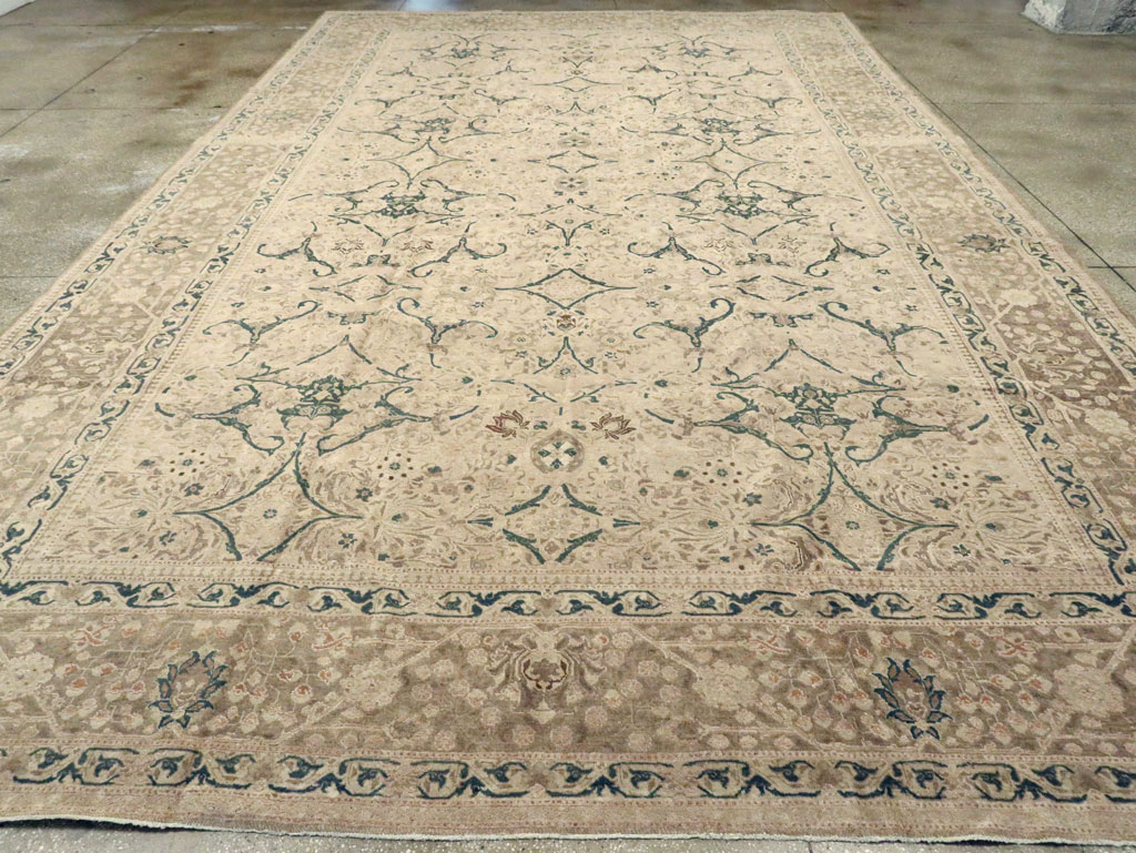 Antique Persian Tabriz Carpet, No.16805 - Gss