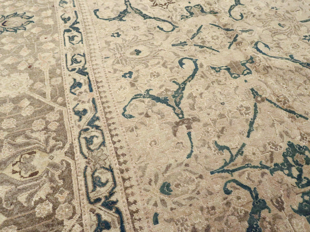 Antique Persian Tabriz Carpet, No.16805 - Gss