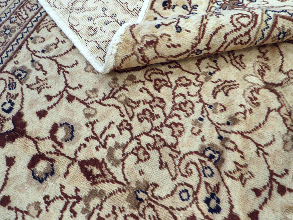 Vintage Turkish Sivas Carpet, No.16818 - Gss