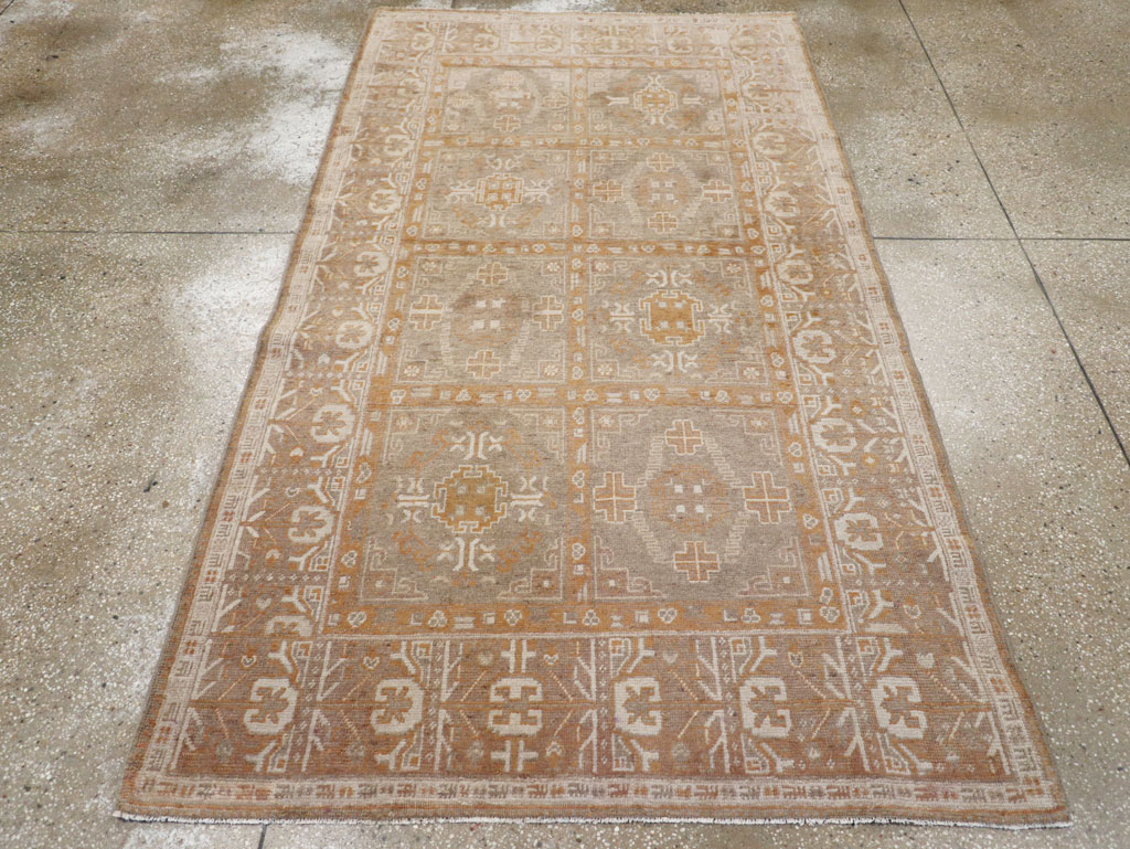 Vintage East Turkestan Khotan Rug, No.16897 - Gss