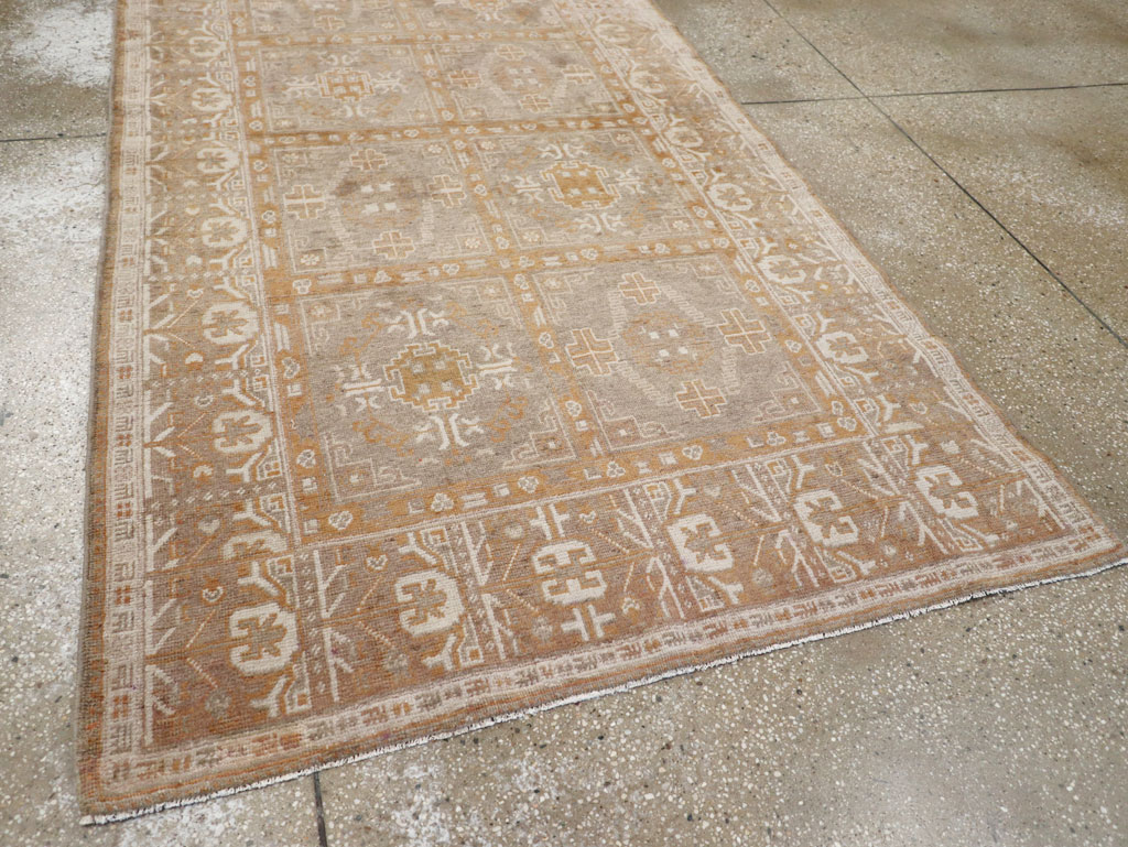 Vintage East Turkestan Khotan Rug, No.16897 - Gss