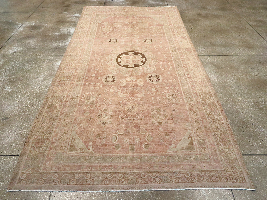 Vintage East Turkestan Khotan Carpet, No.16902 - Gss