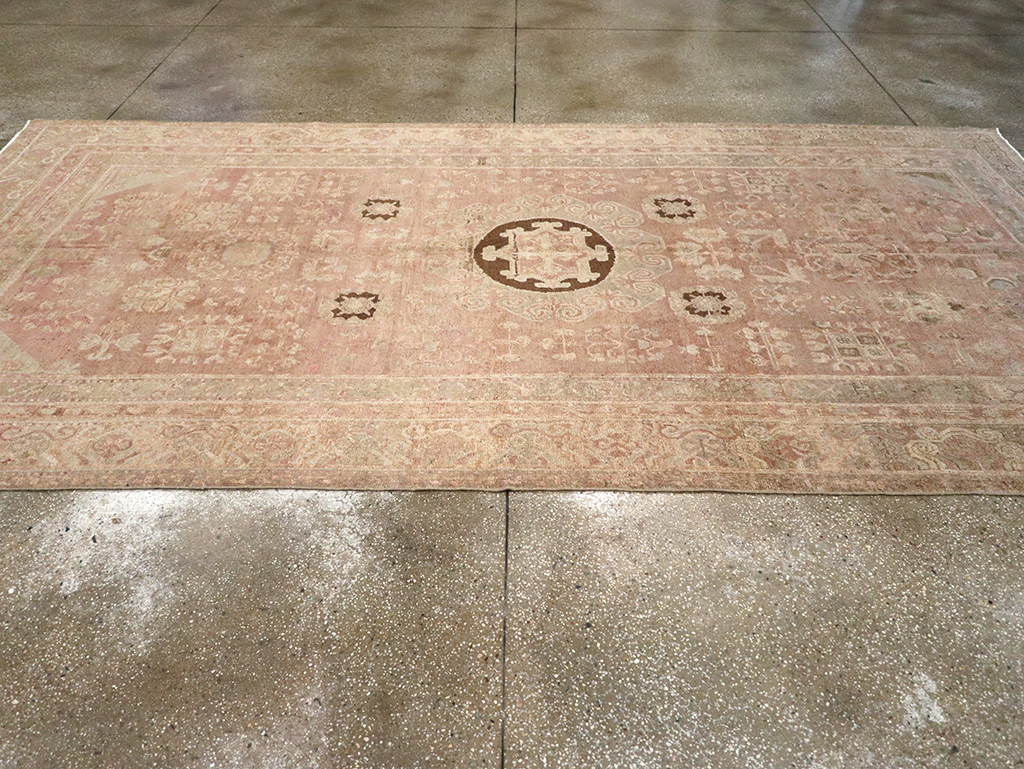 Vintage East Turkestan Khotan Carpet, No.16902 - Gss