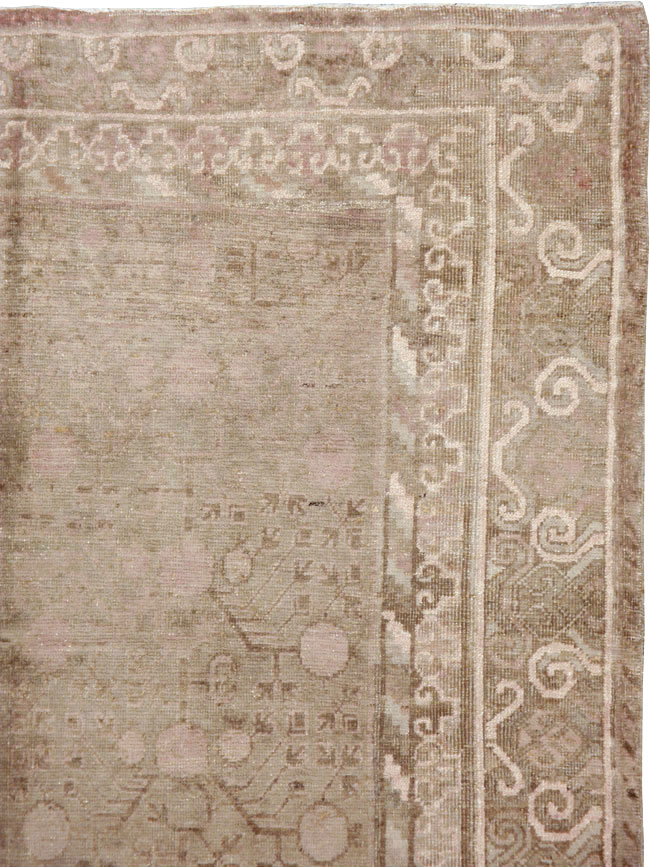 Vintage East Turkestan Khotan Carpet, No.16912 - Gss
