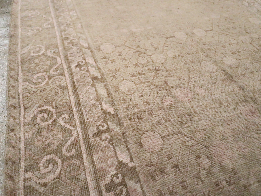 Vintage East Turkestan Khotan Carpet, No.16912 - Gss