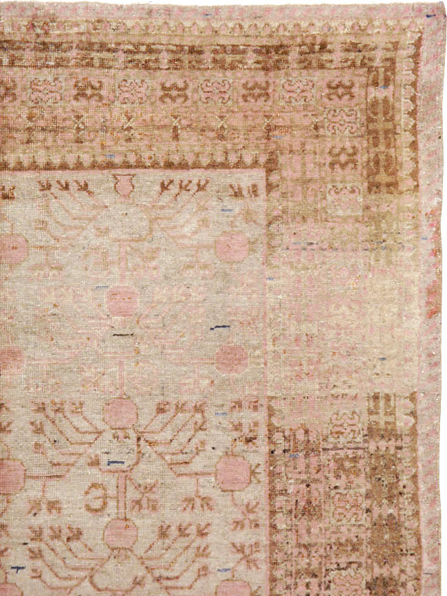 Vintage East Turkestan Khotan Carpet, No.16915 - Gss