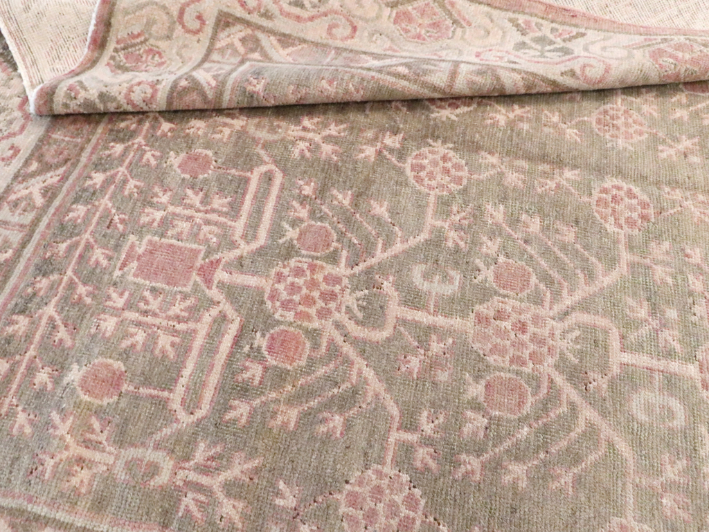 Vintage East Turkestan Khotan Carpet, No.16938 - Gss