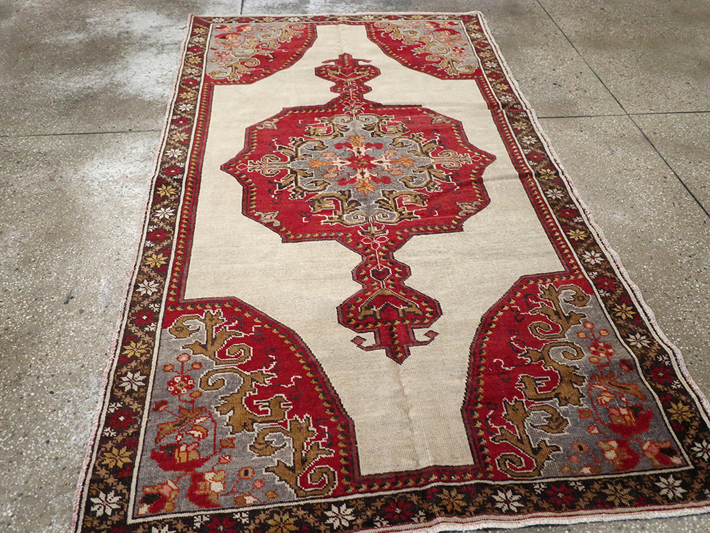 Vintage Turkish Oushak Rug, No.16982 - Gss