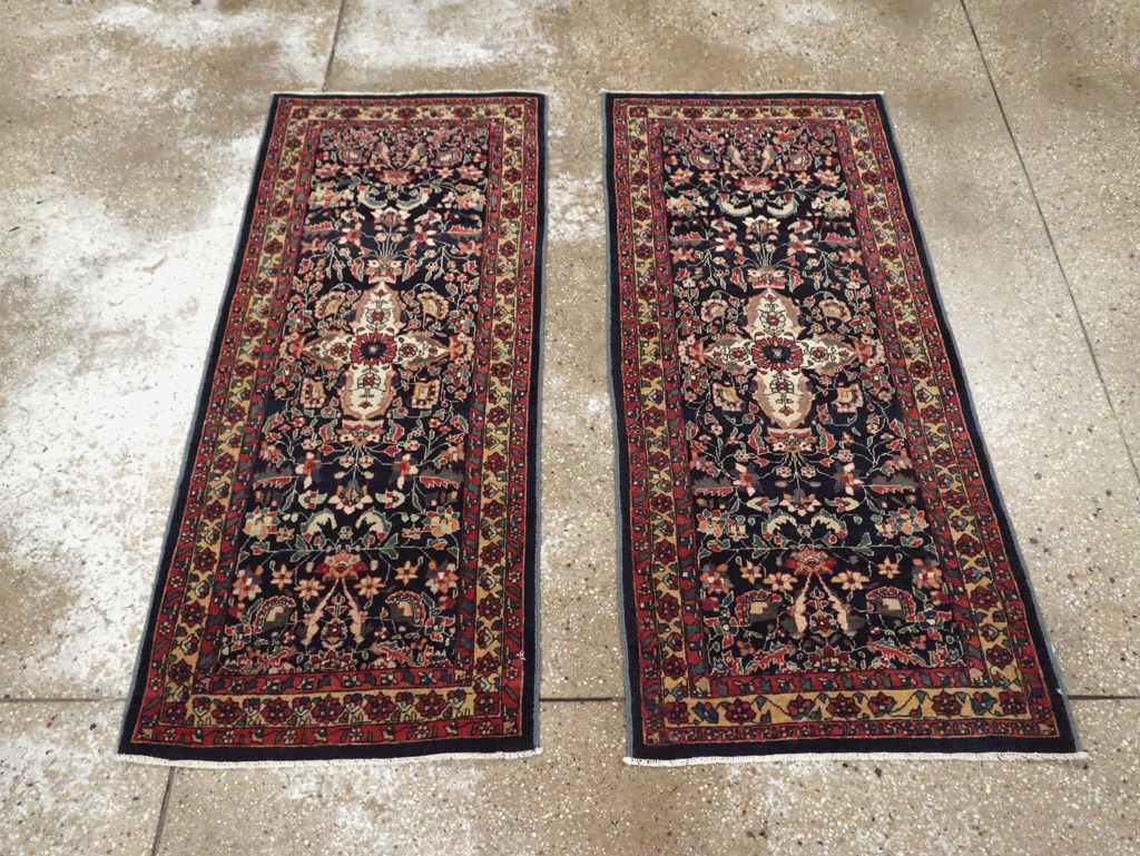 Antique Persian Sarouk Fereghan Throw Rug (Pair: 2 of 2), No.16997 - Gss