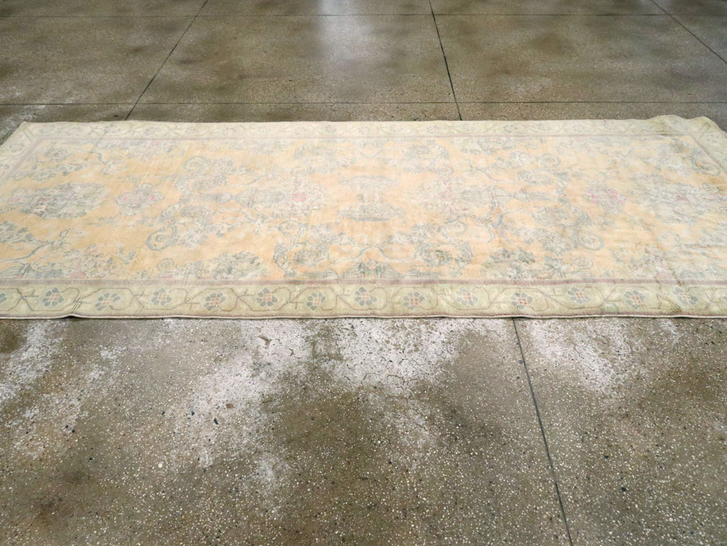 Vintage Indian Cotton Agra Wide Gallery Runner , No.17048 - Gss