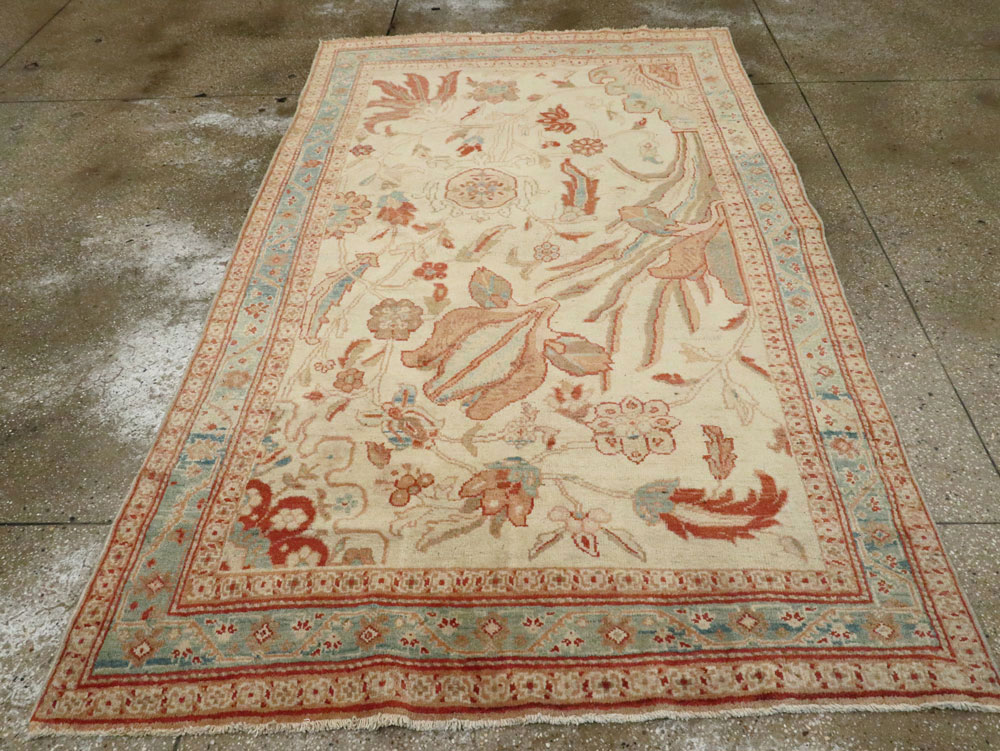 Antique Persian Sultanabad Rug, No.17055 - Gss