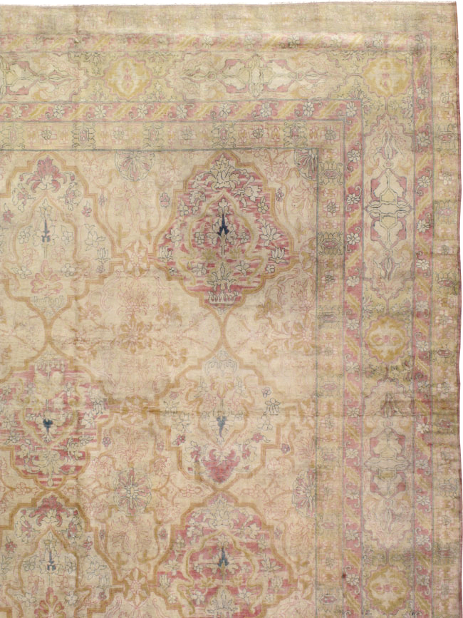 Antique Indian Lahore Carpet, No.17060 - Gss