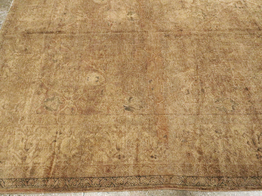 Antique Persian Mahal Distressed Carpet, No.17072 - Gss