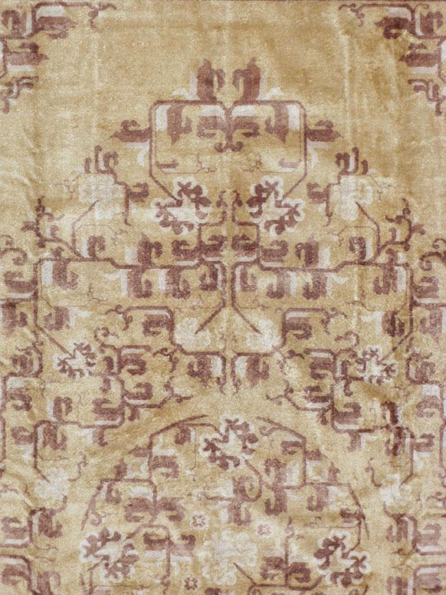 Vintage Chinese Peking Silk Carpet, No.17079 - Gss