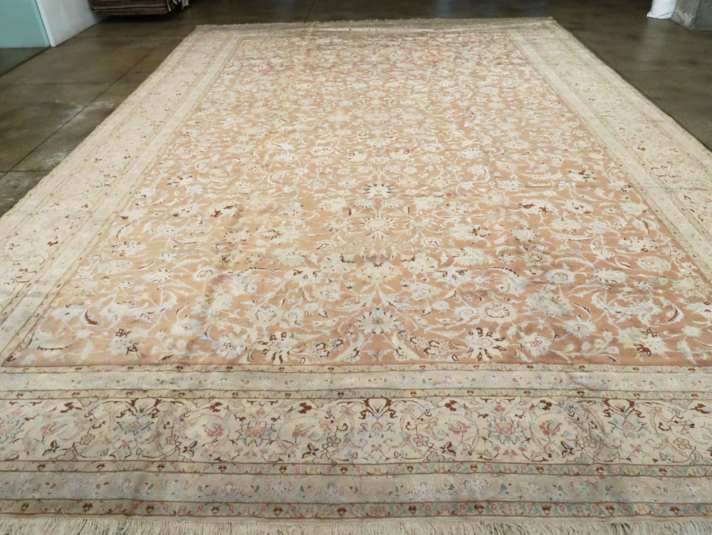 Vintage Persian Nain Carpet, No.17092 - Gss