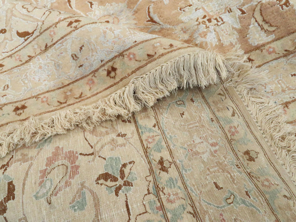 Vintage Persian Nain Carpet, No.17092 - Gss