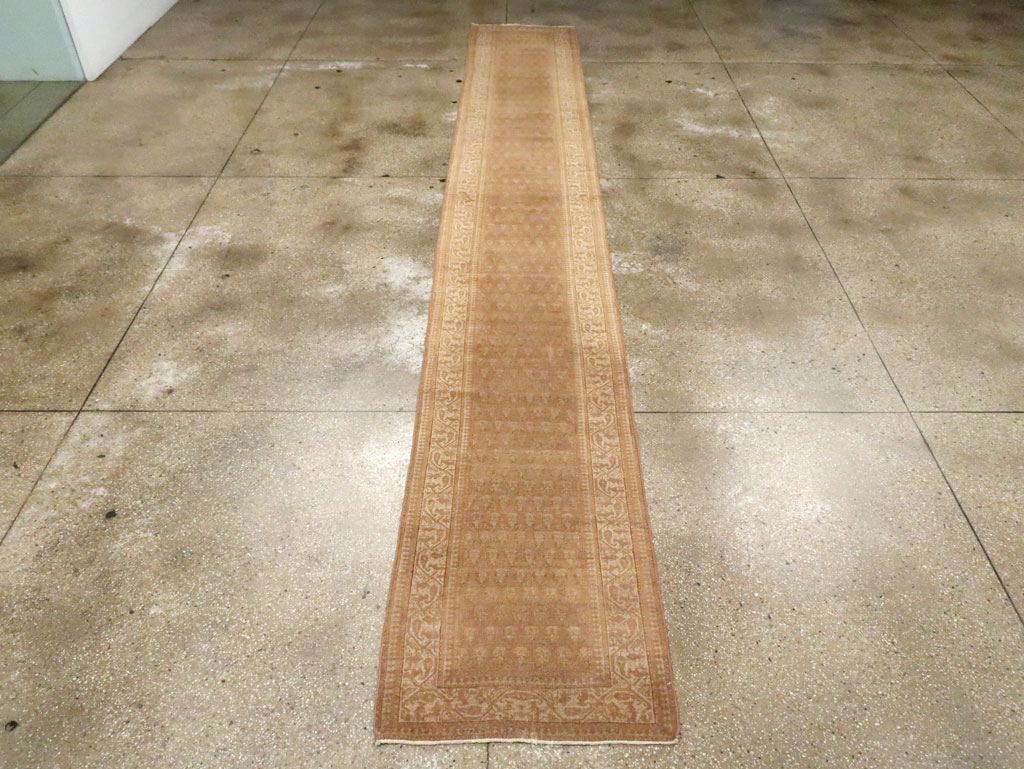 Antique Indian Amritsar Runner, No.17101 - Gss