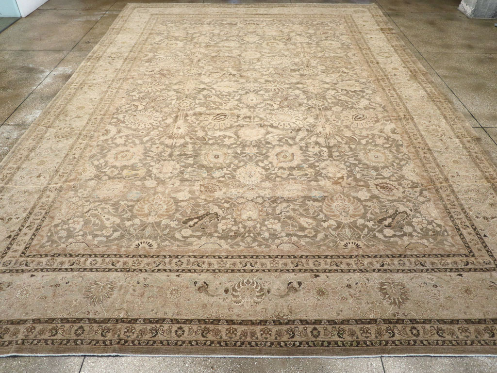 Antique Persian Tabriz Carpet, No.17155 - Gss