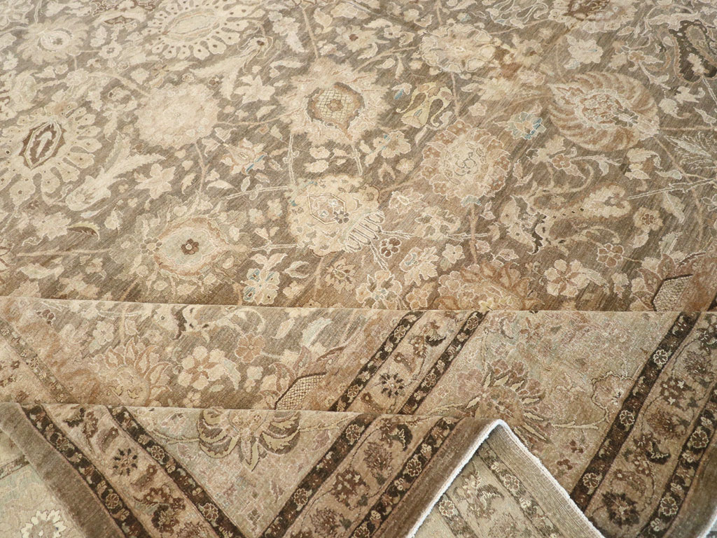 Antique Persian Tabriz Carpet, No.17155 - Gss