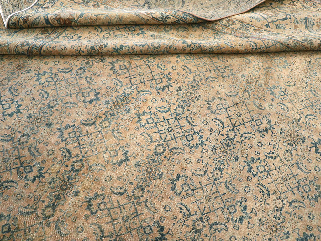 Antique Persian Tabriz Carpet, No.17171 - Gss