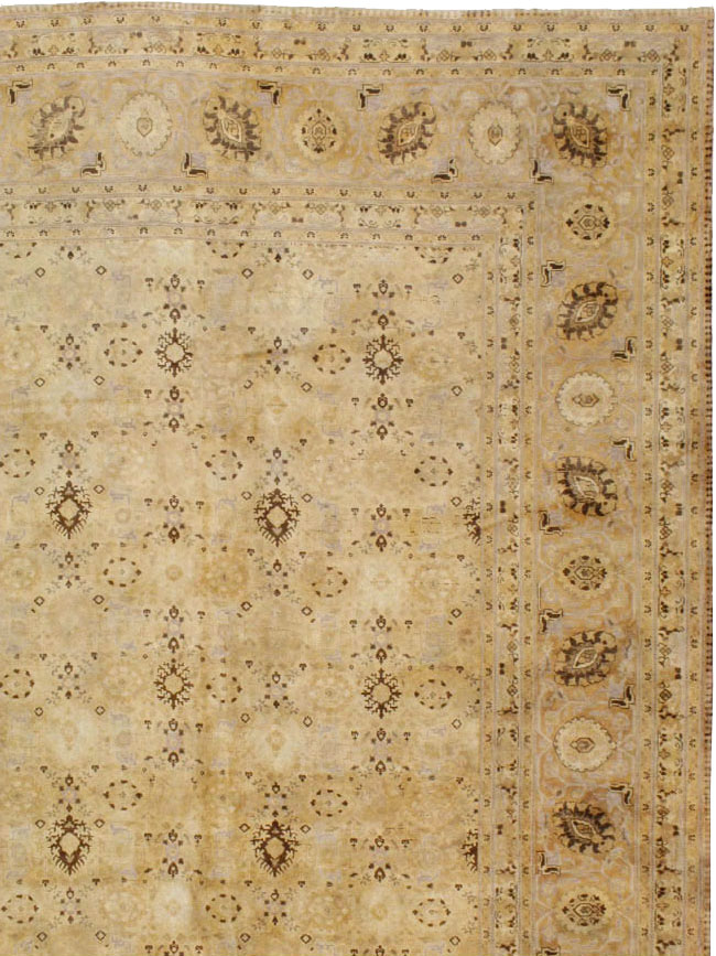 Antique Persian Tabriz Carpet, No.17178 - Gss