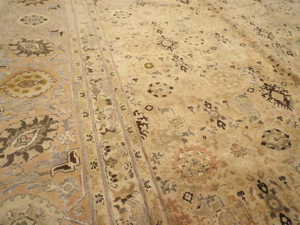Antique Persian Tabriz Carpet, No.17178 - Gss