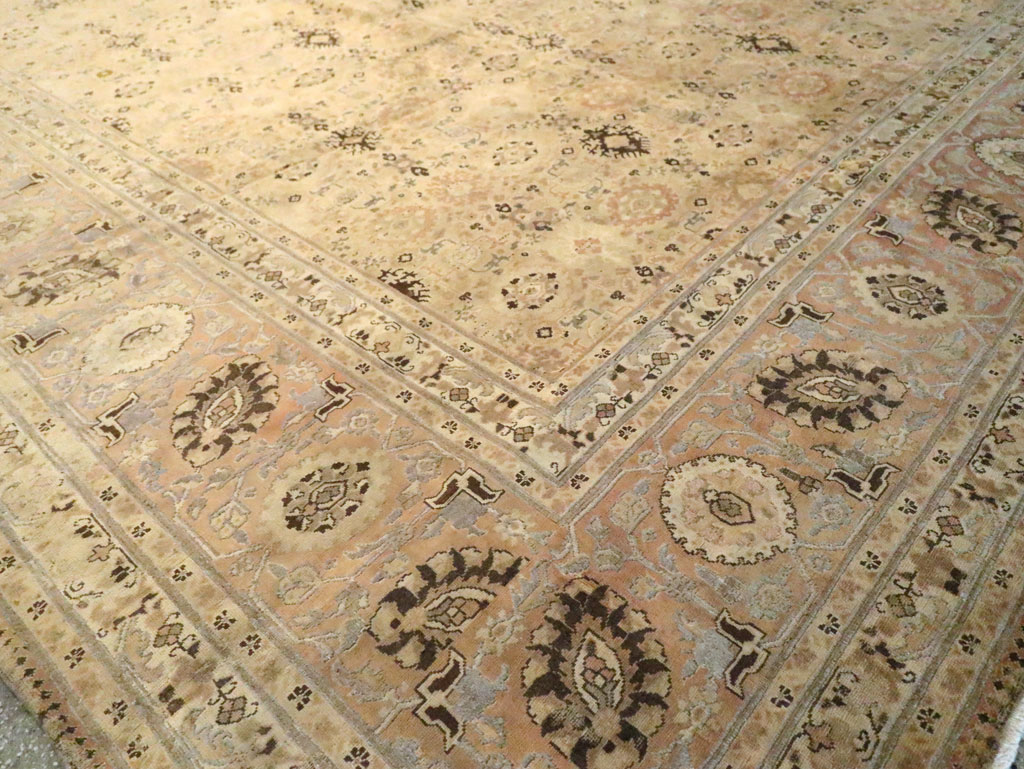Antique Persian Tabriz Carpet, No.17178 - Gss
