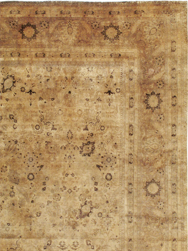 Antique Persian Tabriz Carpet, No.17179 - Gss
