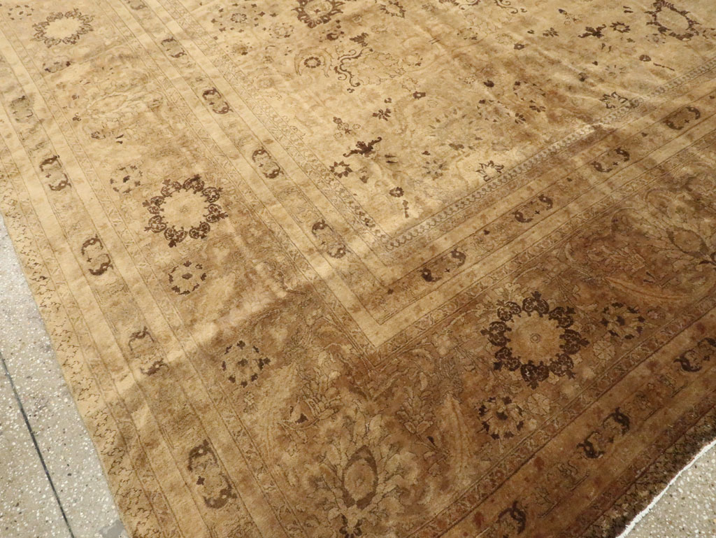 Antique Persian Tabriz Carpet, No.17179 - Gss