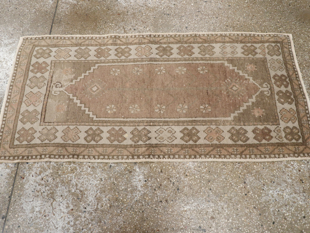 Vintage Turkish Oushak Rug, No.17206 - Gss