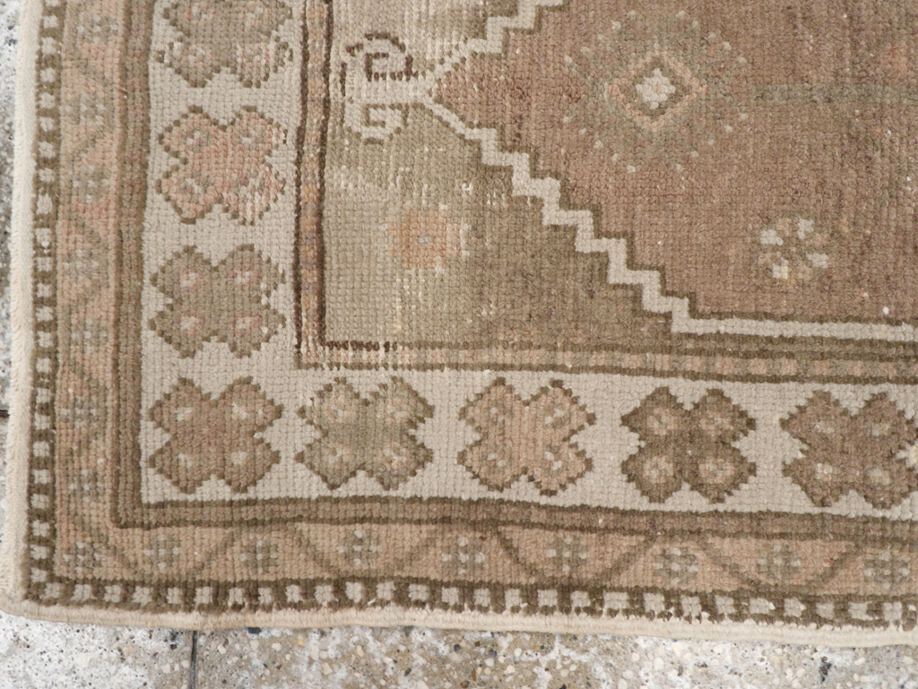 Vintage Turkish Oushak Rug, No.17206 - Gss
