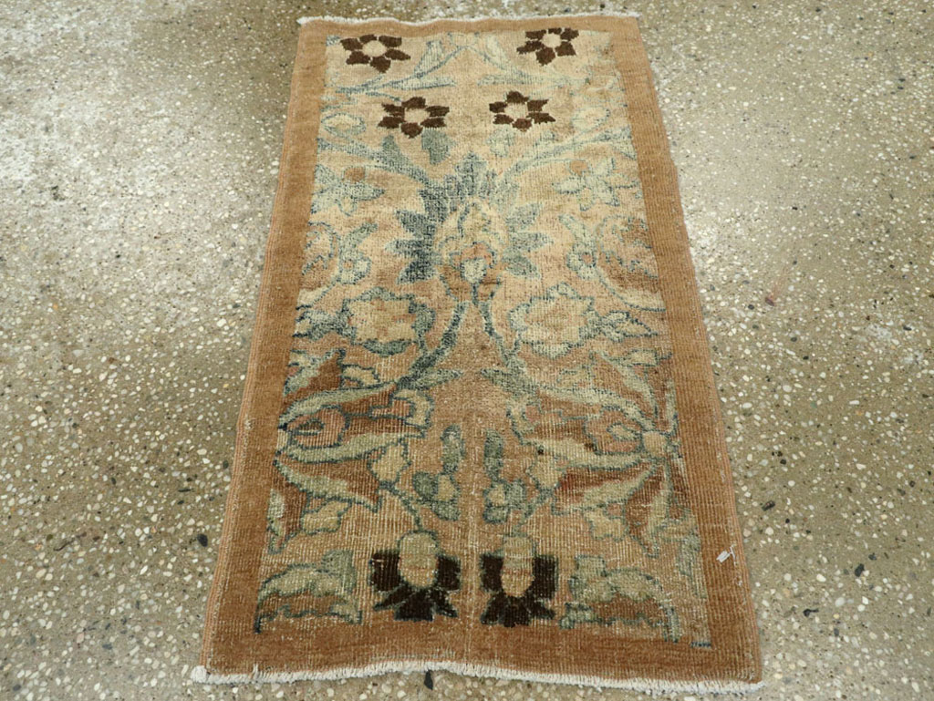 Antique Persian Mashad Rug, No.17209 - Gss
