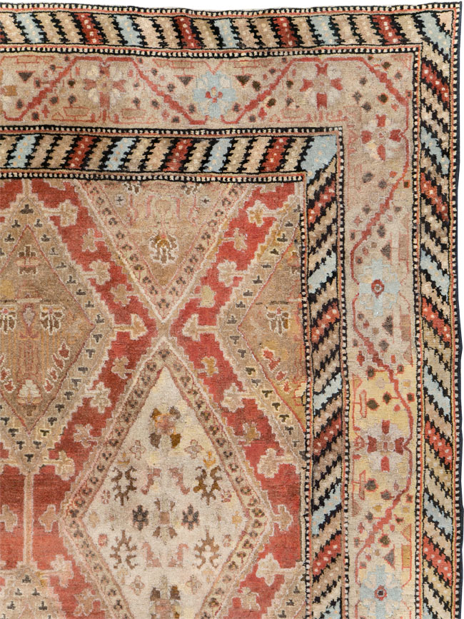 Vintage Indian Lahore Room Size Carpet, No.17256 - Gss