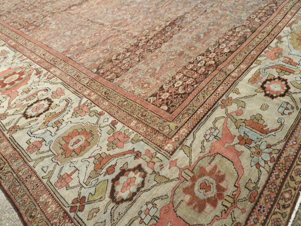 Antique Persian Sultanabad Carpet, No.17262 - Gss