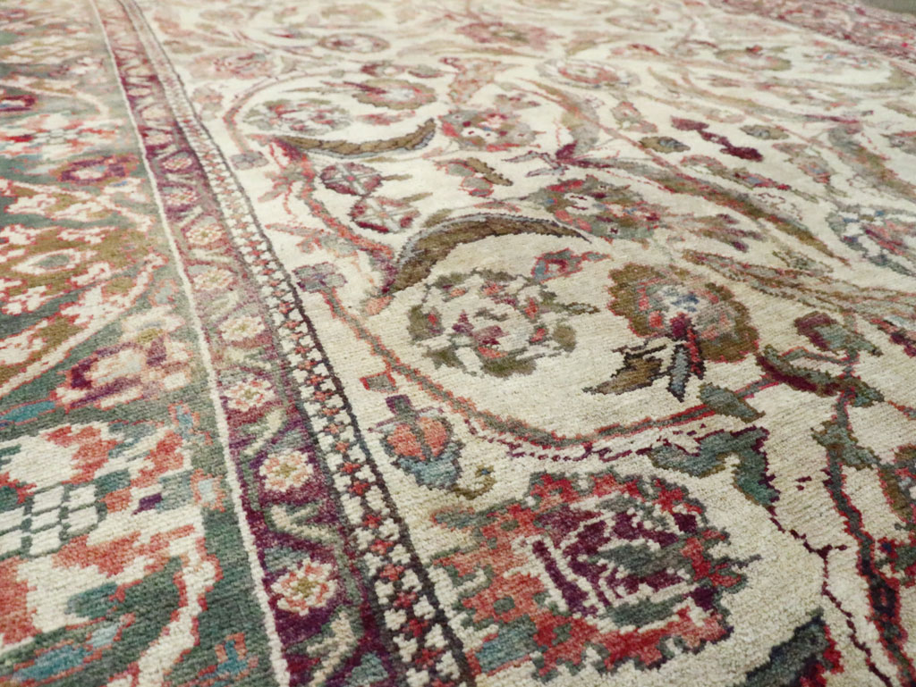 Antique Turkish Oushak Rug, No.17286 - Gss