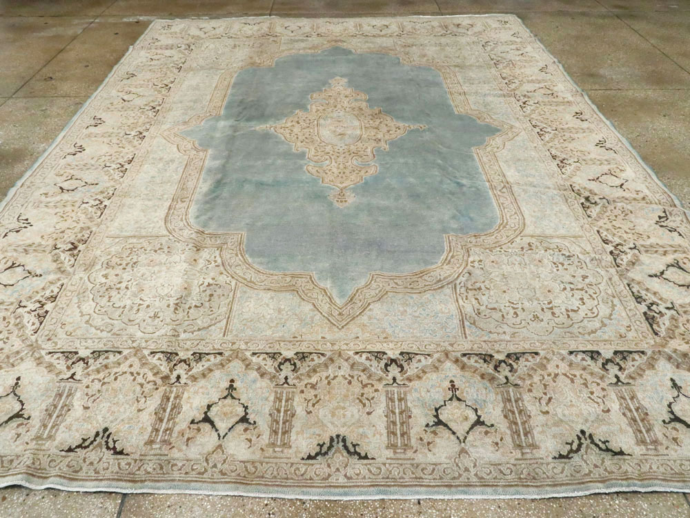 Vintage Persian Kerman Carpet, No.17368 - Gss