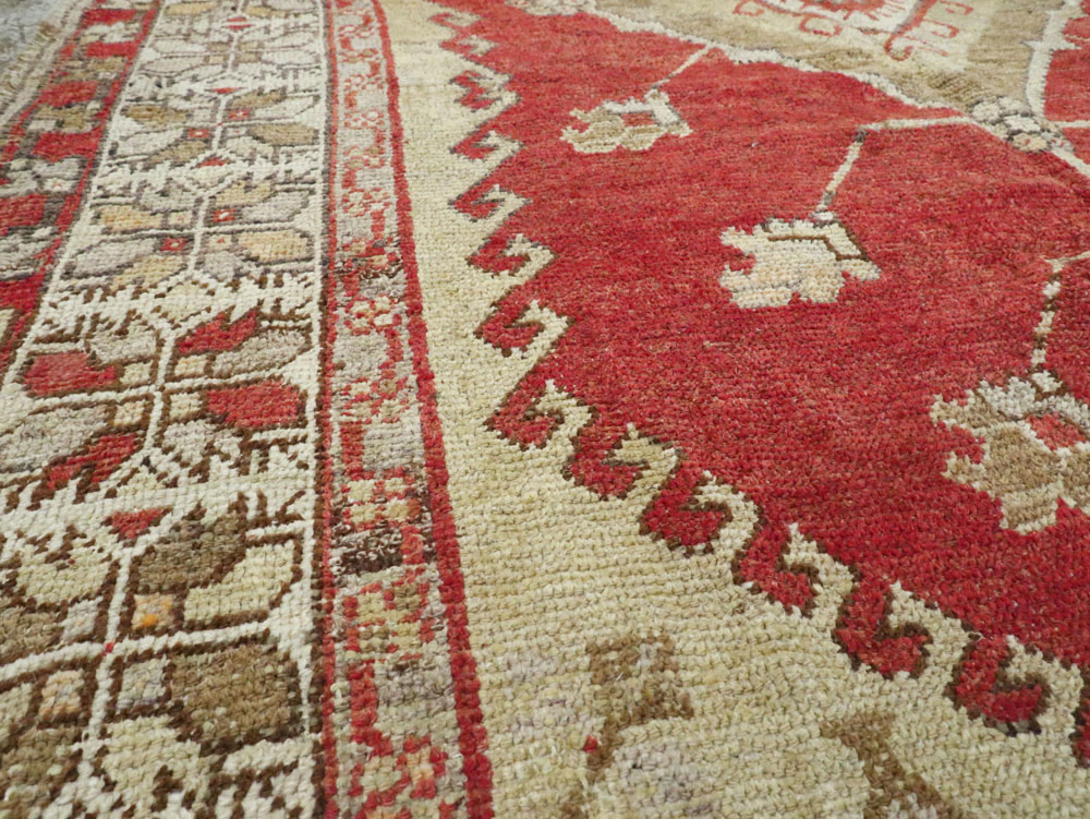 Antique Oushak Carpet, No.17376 - Gss